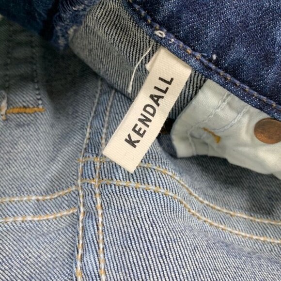 GRLFRND Kendall Distressed Raw Hem Jeans - Size 26 - Picture 6 of 10